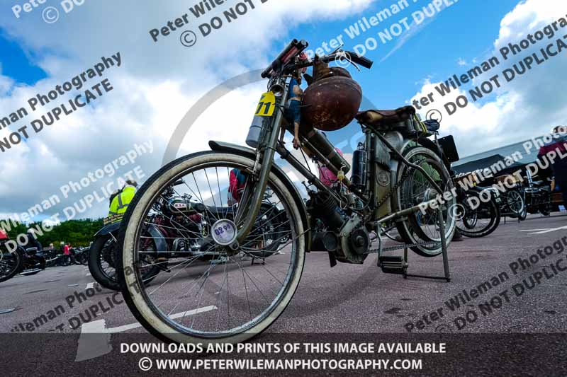 Vintage motorcycle club;eventdigitalimages;no limits trackdays;peter wileman photography;vintage motocycles;vmcc banbury run photographs